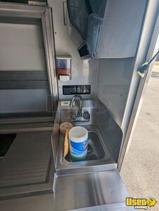 2003 Step Van Coffee & Beverage Truck Gray Water Tank Florida Diesel Engine for Sale
