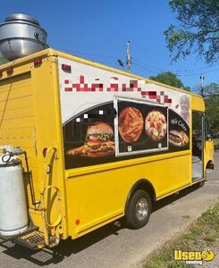 2003 Step Van Kitchen Food Truck All-purpose Food Truck Air Conditioning Tennessee Gas Engine for Sale