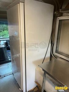 2003 Step Van Kitchen Food Truck All-purpose Food Truck Chargrill Virginia Diesel Engine for Sale