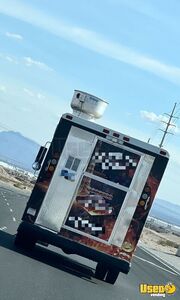2003 Step Van Kitchen Food Truck All-purpose Food Truck Diamond Plated Aluminum Flooring Nevada Diesel Engine for Sale