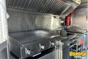 2003 Step Van Kitchen Food Truck All-purpose Food Truck Exterior Customer Counter Missouri Diesel Engine for Sale