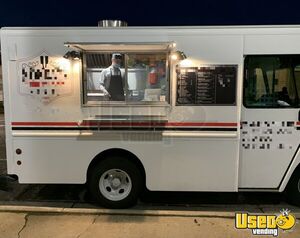2003 Step Van Kitchen Food Truck All-purpose Food Truck Michigan Diesel Engine for Sale