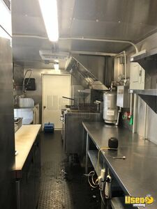 2003 Step Van Kitchen Food Truck All-purpose Food Truck Oven Mississippi Diesel Engine for Sale