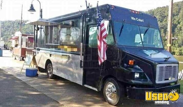 2003 Step Van Kitchen Food Truck All-purpose Food Truck Pennsylvania Diesel Engine for Sale