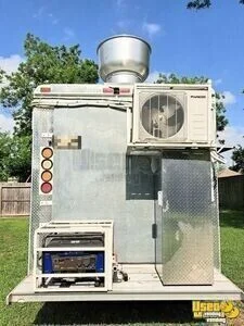 2003 Stepvan Kitchen Food Truck All-purpose Food Truck Propane Tank Texas Diesel Engine for Sale