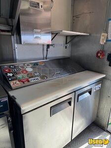 2003 Utilimaster All-purpose Food Truck Oven Texas for Sale
