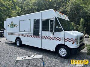 2003 Utilimaster All-purpose Food Truck Pennsylvania Gas Engine for Sale