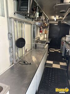 2003 Utilimaster All-purpose Food Truck Propane Tank Pennsylvania Gas Engine for Sale