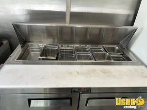 2003 Utilimaster All-purpose Food Truck Stovetop Pennsylvania Gas Engine for Sale