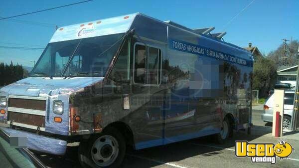 2003 Utilimaster Walk-in Van All-purpose Food Truck California for Sale