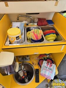 2003 Utility Snowball Truck Interior Lighting Florida for Sale