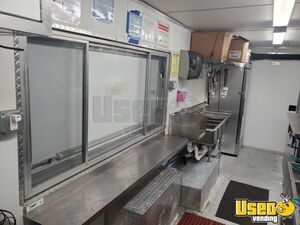2003 Work Horse P42 Step Van Kitchen Food Truck All-purpose Food Truck Backup Camera Illinois Gas Engine for Sale