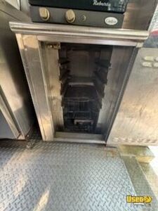 2003 Workhorse All-purpose Food Truck 27 Pennsylvania Gas Engine for Sale