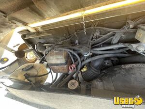 2003 Workhorse All-purpose Food Truck 32 Virginia Gas Engine for Sale