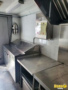 2003 Workhorse All-purpose Food Truck Cabinets Texas Diesel Engine for Sale