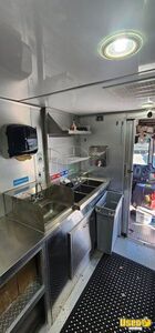 2003 Workhorse All-purpose Food Truck Insulated Walls Florida Diesel Engine for Sale