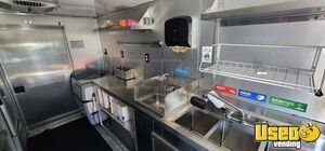2003 Workhorse All-purpose Food Truck Stainless Steel Wall Covers Florida Diesel Engine for Sale