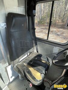 2003 Workhorse All-purpose Food Truck Triple Sink Virginia Gas Engine for Sale