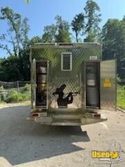 2003 Workhorse All-purpose Food Truck Warming Cabinet Pennsylvania Gas Engine for Sale