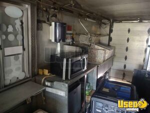 2003 Workhorse Food Truck All-purpose Food Truck Food Warmer Rhode Island Gas Engine for Sale