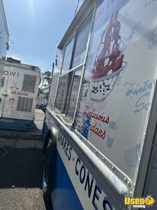 2003 Workhorse Ice Cream Truck Insulated Walls New York for Sale