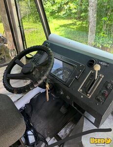 2003 Workhorse Mobile Boutique Breaker Panel Tennessee Gas Engine for Sale