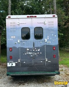 2003 Workhorse Mobile Boutique Cabinets Tennessee Gas Engine for Sale