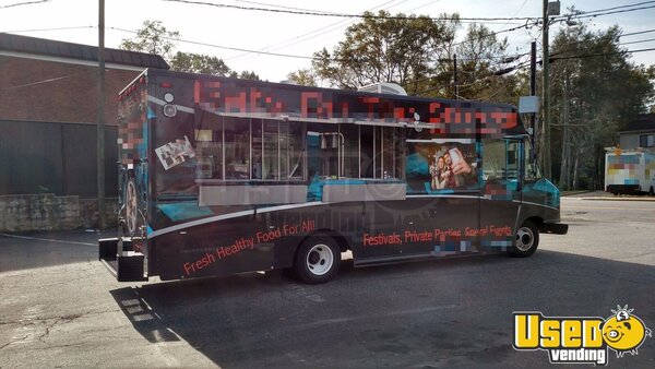 2003 Workhorse P30 Food Truck North Carolina for Sale 2003 Workhorse P30 Food Truck North Carolina for Sale