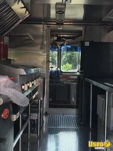 2003 Workhorse P42 New Build Food Truck Awning Virginia for Sale