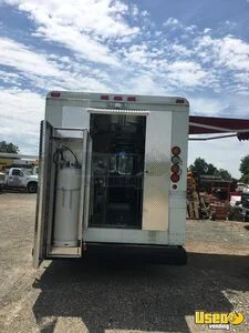2003 Workhorse P42 New Build Food Truck Stainless Steel Wall Covers Virginia for Sale