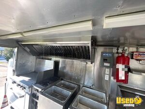 2003 Wp31842 Taco Food Truck Floor Drains Maryland Diesel Engine for Sale