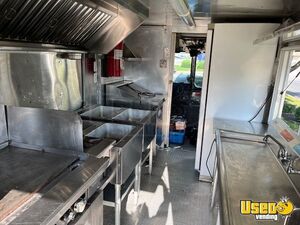 2003 Wp31842 Taco Food Truck Stainless Steel Wall Covers Maryland Diesel Engine for Sale