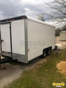 2004 04 Kitchen Food Trailer Air Conditioning Mississippi for Sale