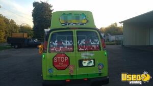 2004 2500 Ice Cream Truck Ice Cream Truck Removable Trailer Hitch Ohio Gas Engine for Sale
