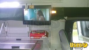 2004 2500 Ice Cream Truck Ice Cream Truck Tv/dvd Ohio Gas Engine for Sale