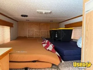 2004 3h Small Lq Trailer 3-horse Lq Trailer Microwave California for Sale