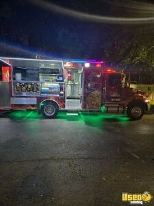 2004 4000 All-purpose Food Truck Stainless Steel Wall Covers Florida Diesel Engine for Sale