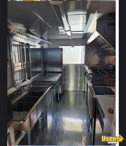 2004 45 Kitchen Food Truck All-purpose Food Truck Concession Window New Jersey Diesel Engine for Sale