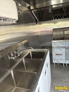 2004 All-purpose Food All-purpose Food Truck Diamond Plated Aluminum Flooring Texas for Sale