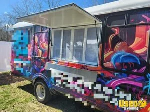2004 All-purpose Food Truck All-purpose Food Truck Deep Freezer Massachusetts Gas Engine for Sale