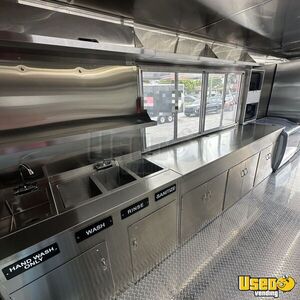 2004 All Purpose Food Truck All-purpose Food Truck Exterior Customer Counter Florida Diesel Engine for Sale