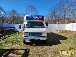 2004 All-purpose Food Truck All-purpose Food Truck Refrigerator Massachusetts Gas Engine for Sale