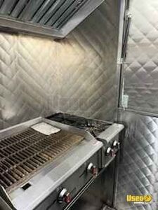 2004 All-purpose Food Truck Diamond Plated Aluminum Flooring New Jersey Gas Engine for Sale