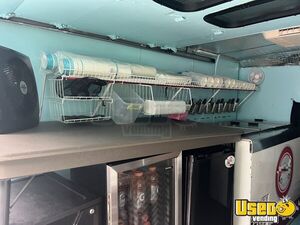2004 All-purpose Food Truck Electrical Outlets Virginia Gas Engine for Sale
