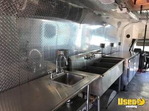 2004 All-purpose Food Truck Hand-washing Sink Florida Diesel Engine for Sale