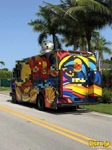 2004 All-purpose Food Truck Prep Station Cooler Florida Diesel Engine for Sale