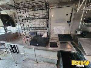 2004 All-purpose Food Truck Pro Fire Suppression System Montana Diesel Engine for Sale