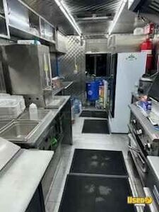 2004 All-purpose Food Truck Stainless Steel Wall Covers New Jersey Gas Engine for Sale