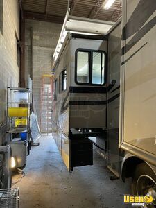 2004 Allegro Bay Lunch Serving Food Truck Air Conditioning Ohio Gas Engine for Sale