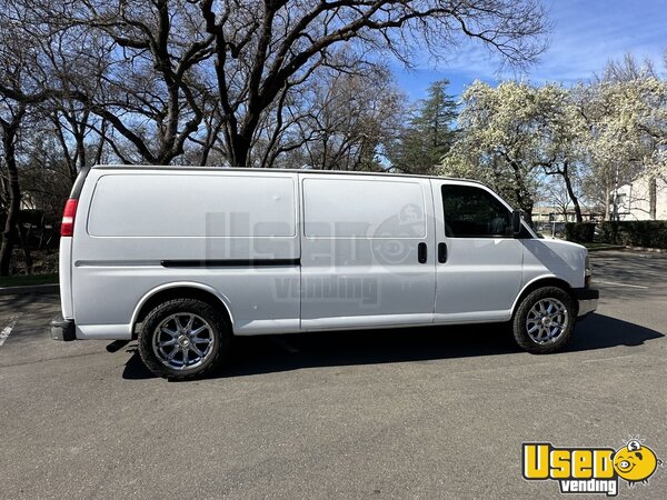 2004 Auto Detailing Trailer / Truck California Gas Engine for Sale